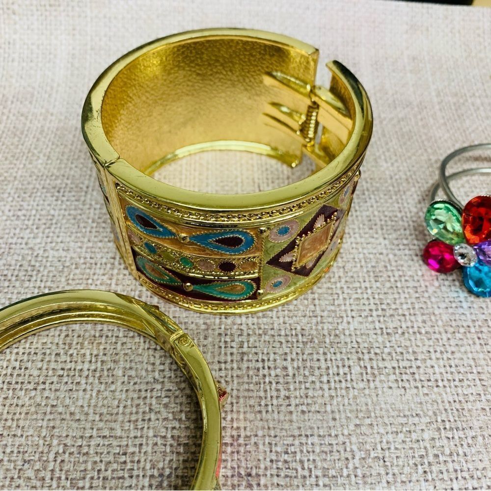 Bracelet Bundle - Picture 4 of 6